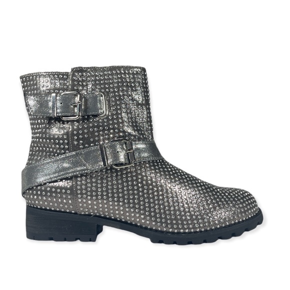 Gezeta Silver Ankle Boots - Picture 2 of 3